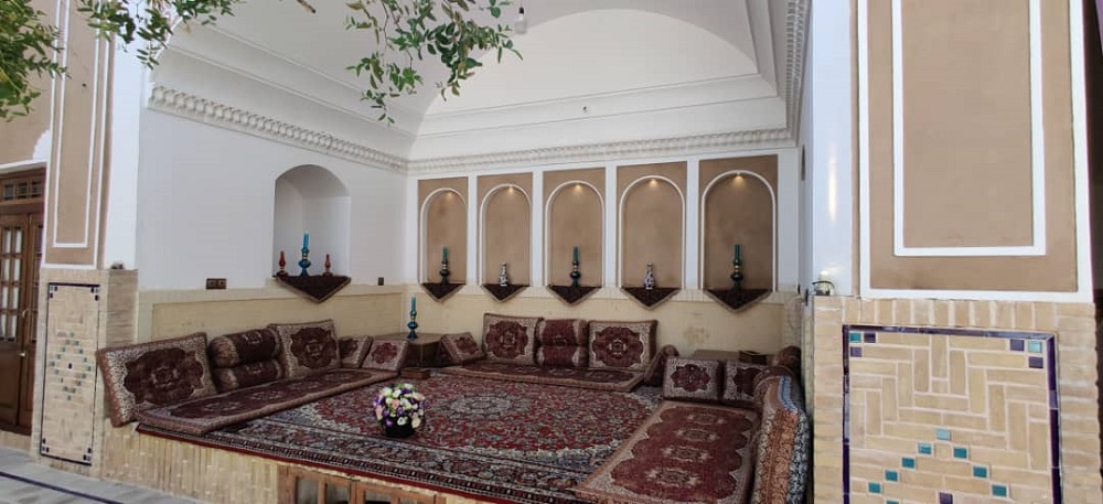 Seven Hostel in Yazd