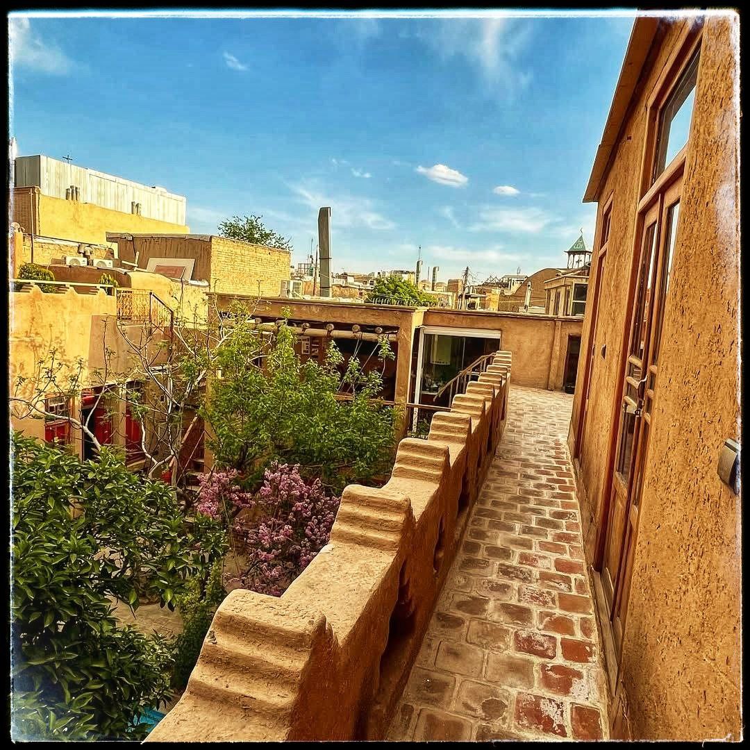 Isfahan Seven Hostel