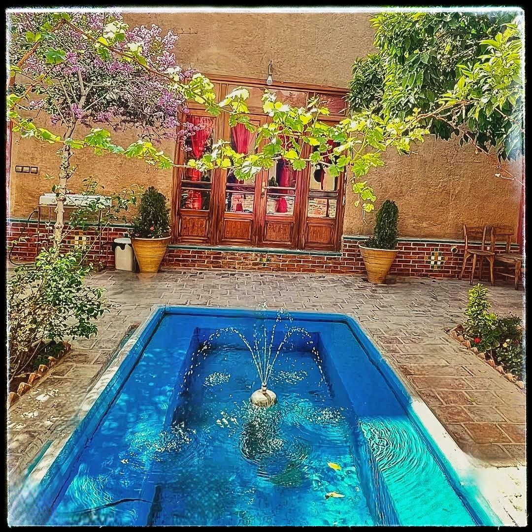Isfahan Seven Hostel